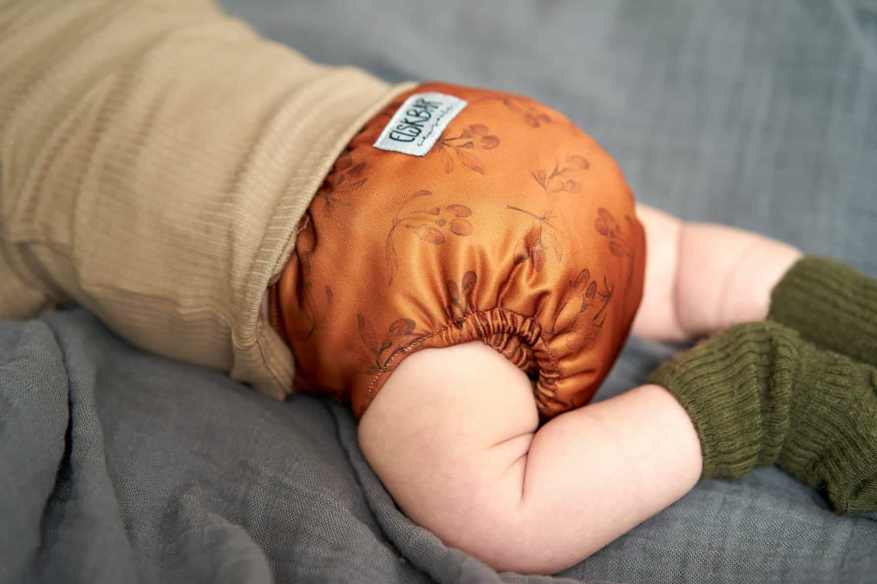 Newborn cloth diaper goji back
