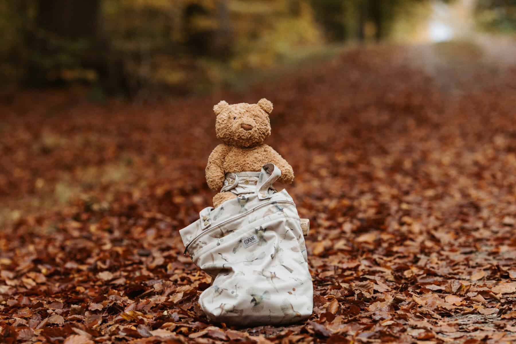 Stor praktisk wetbag god til tur med fugleprint. Kan hængepå 