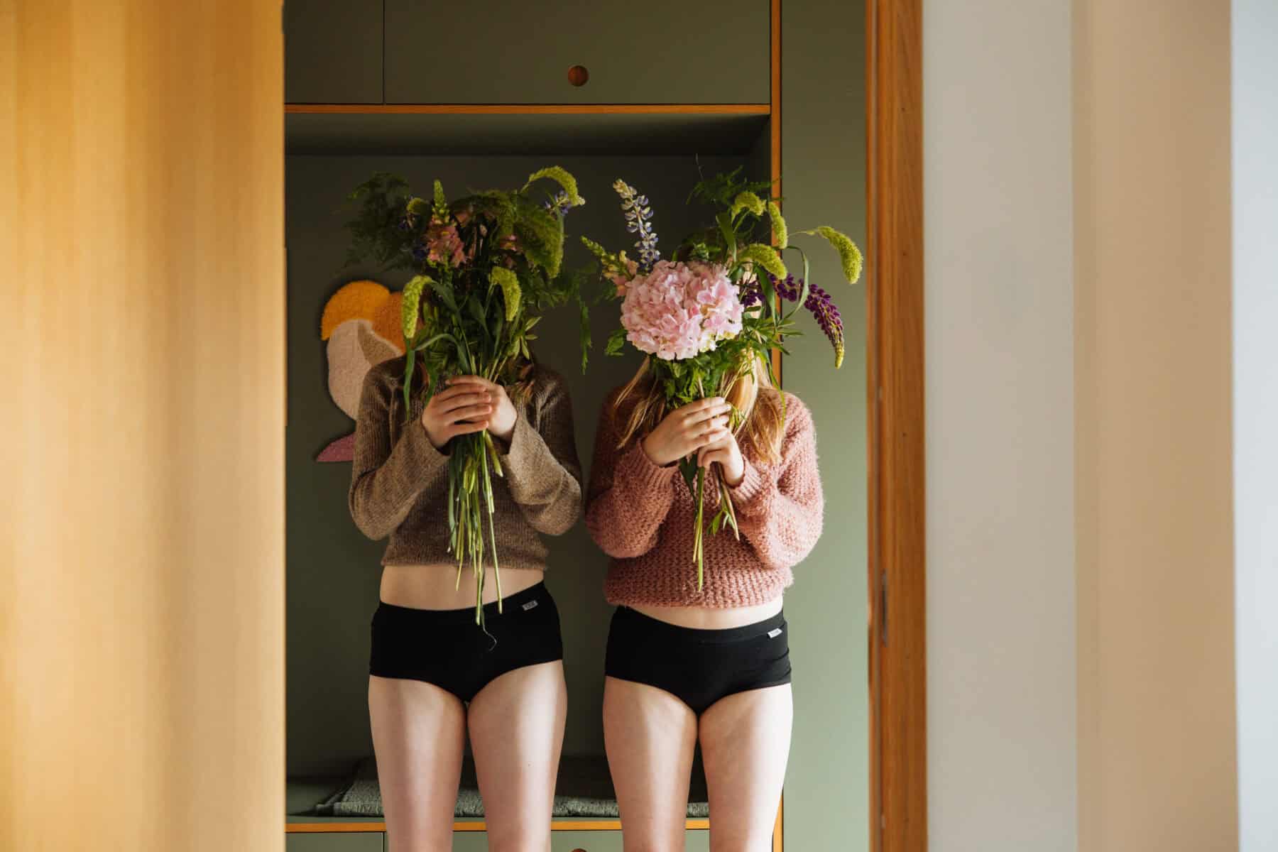 tweens med menstruationstrusser på